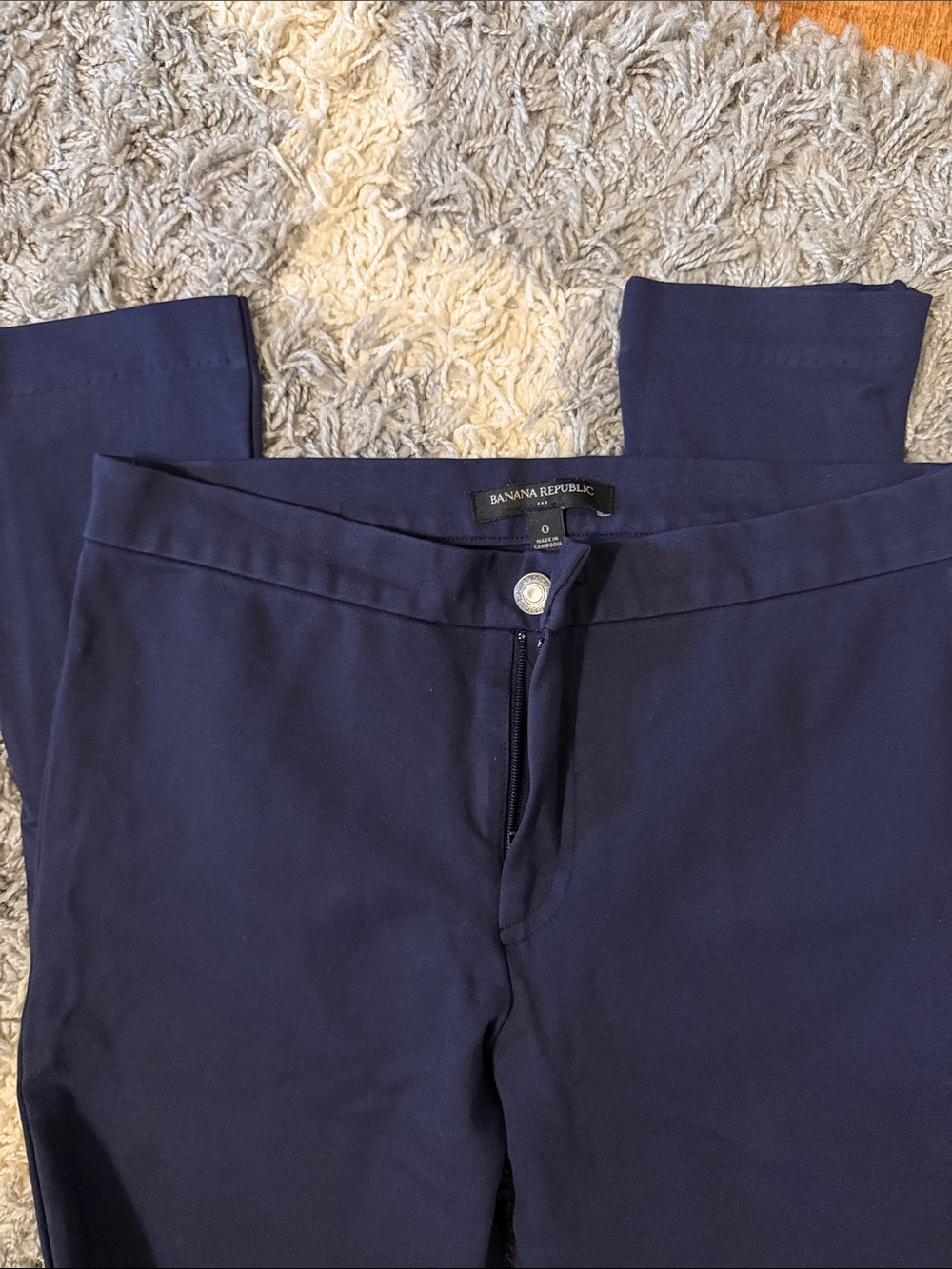 Banana Republic Women’s Dark Navy stretch skinny dress pants